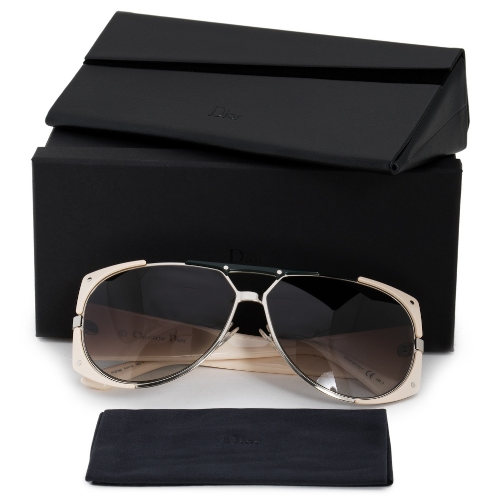 CHRISTIAN DIOR SUNGLASSES AUTHENTIC RETAIL $550